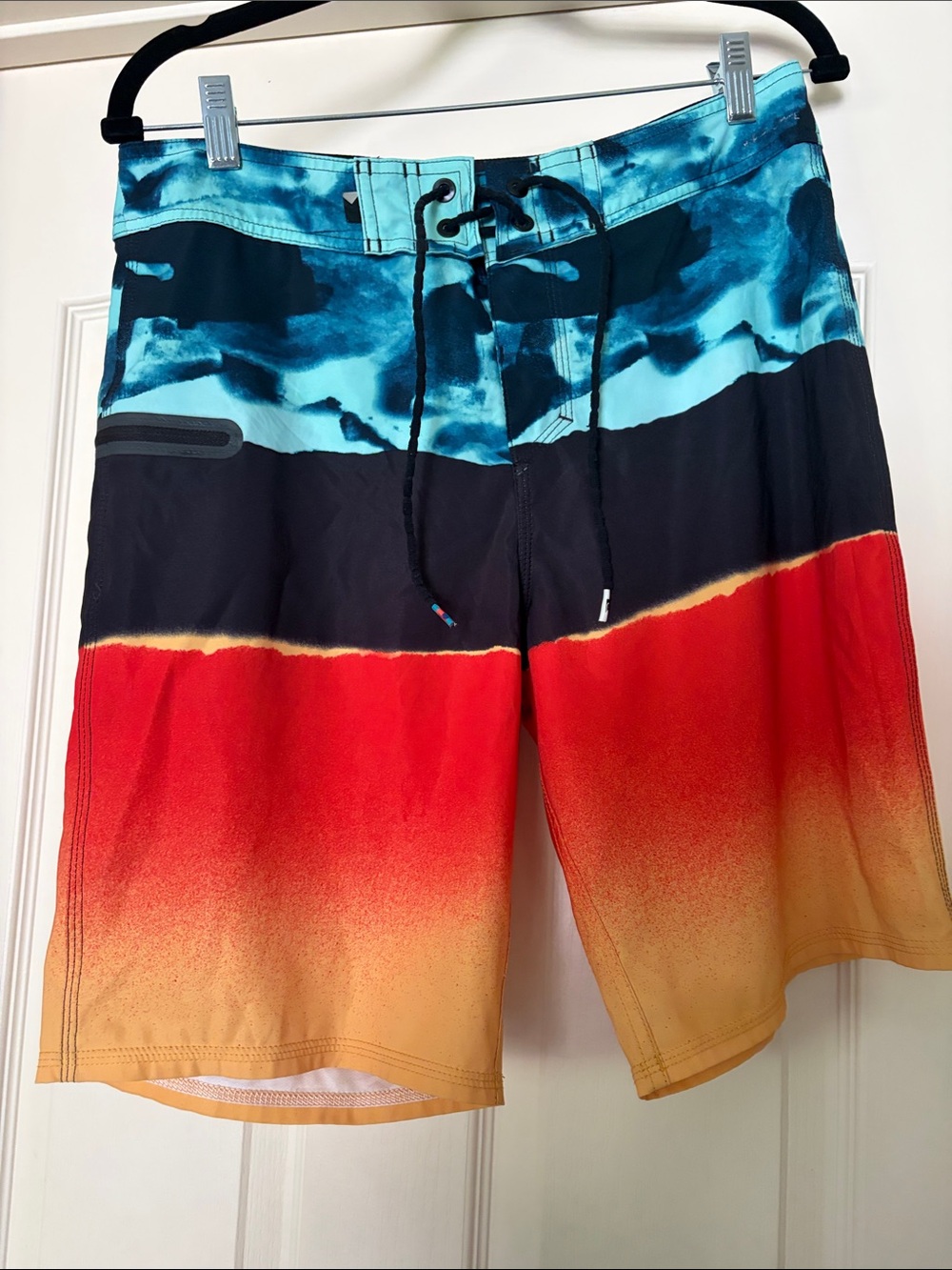 Quiksilver Men's Turquoise, Black & Red Ombre Boardshorts